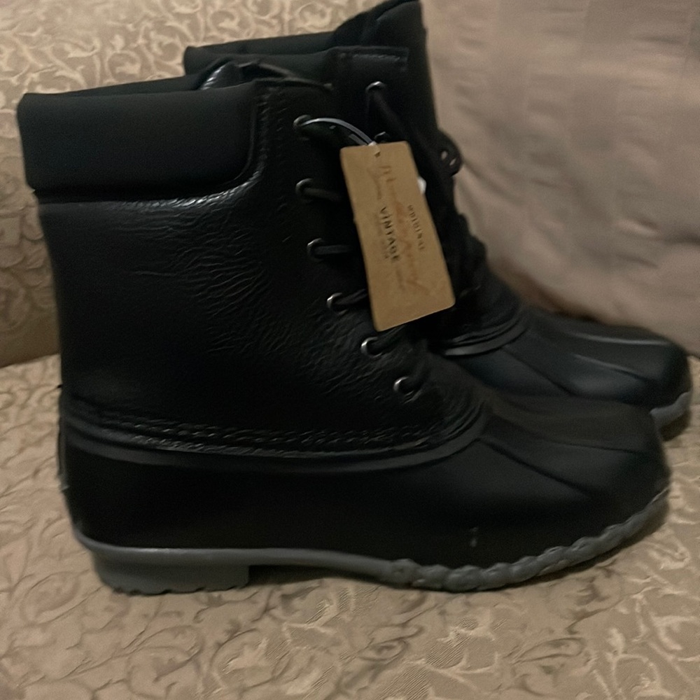 Mens All weather boots